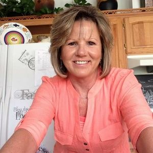 Meet your Posher, Teresa